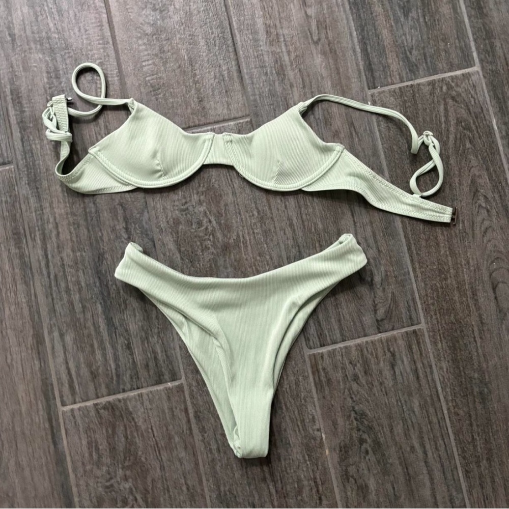 SHEIN Mint Bikini Set